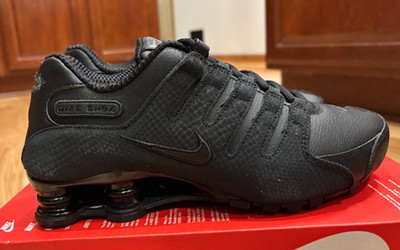 Nike Shox NZ Triple Black 378341 001 Men's Size 7.5