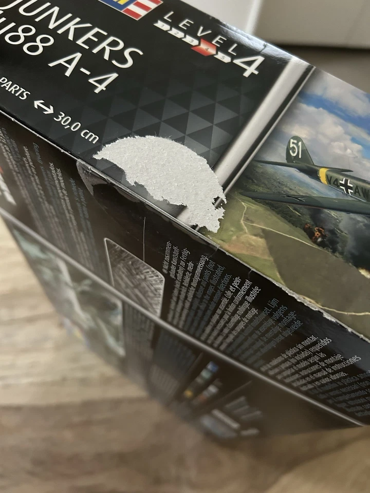 Junkers Ju88 A-4 Scala 1:48 Revell - Immagine 3 di 4