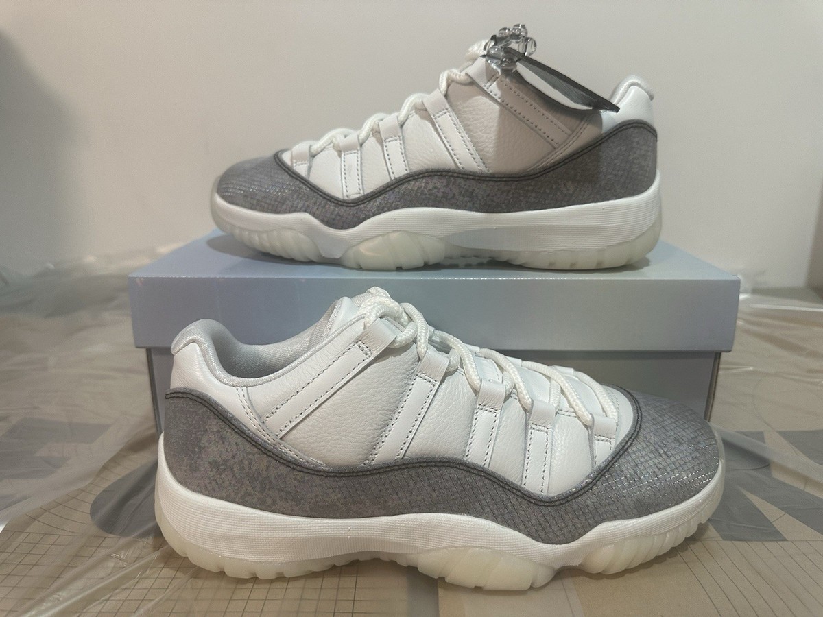 【A79】NIKE AIR JORDAN 11 RETRO LOW BRONS Air Jordan 11 Retro GS Low 'Light Bone Snakeskin' Size 7Y