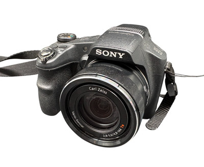 Sony Cyber-shot DSC-HX200V mit Carl Zeiss Vario-Sonnar Optik   18,2 MP, 30x Zoom