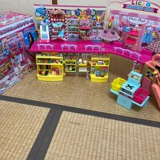 Licca-chan Big Shopping Mall  1 Licca-chan doll bonus