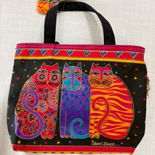 Laurel Burch Feline Friends Tote NWT Cat Art Bag Charm Zip Top