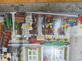 Lego 10243 Brand New Unopened Parisian Restaurant