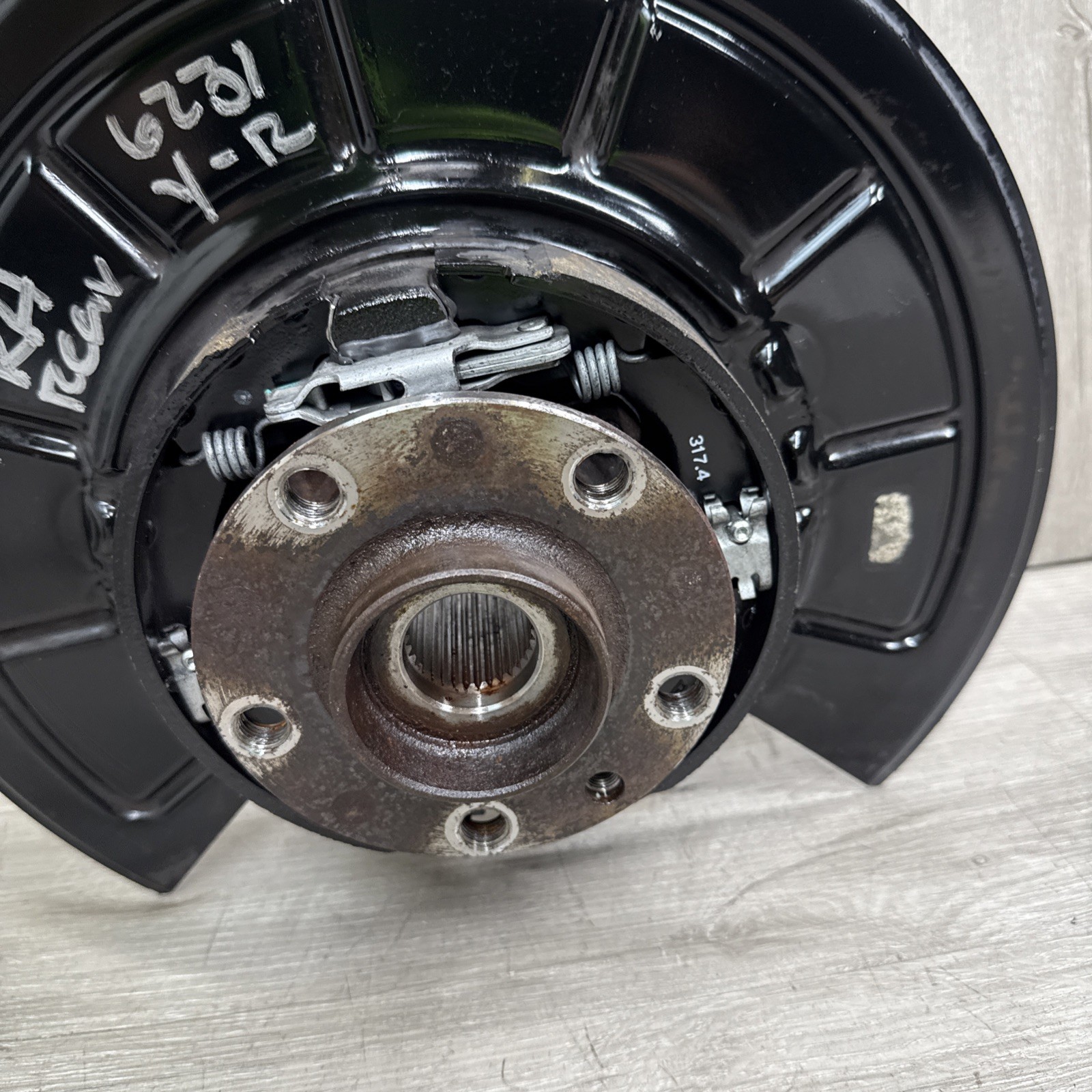 ✅ 2014-17 Maserati Quattroporte Rear Right Side Spindle Knuckle Hub Bearing OEM