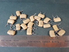 Philips Mustard Capacitor Lot (20) 4700pf 400V  Sample = 4885uf