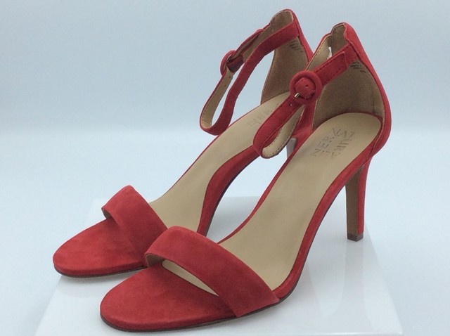 naturalizer kinsley red