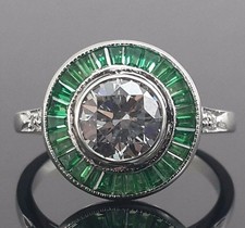 Beautiful Simulated 3.20TCW Green Emerald White Sapphire Engagement Women Ring