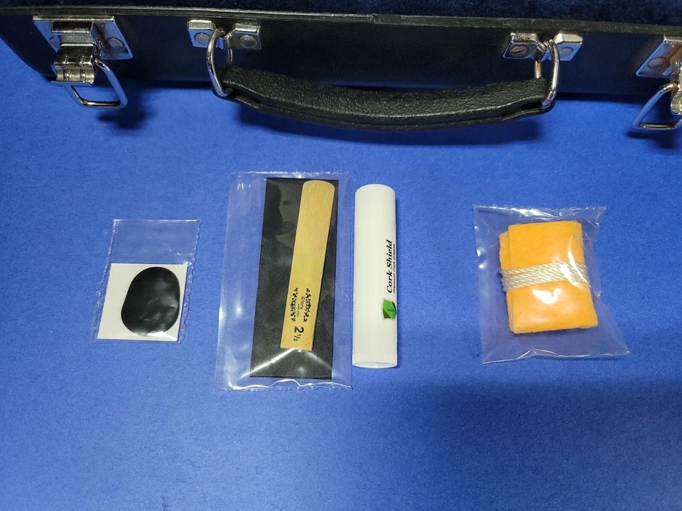 SELMER 1400 Hecho en EE. UU. - ¡Clarinete de estudiante Bb revisado y limpiado por ultrasonidos!! Foto 2 de 4