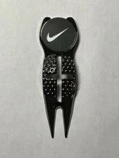 Crosshairs Divot Tool & 1" Nike Swoosh Flat Coin Style Golf Marker - A Beauty!