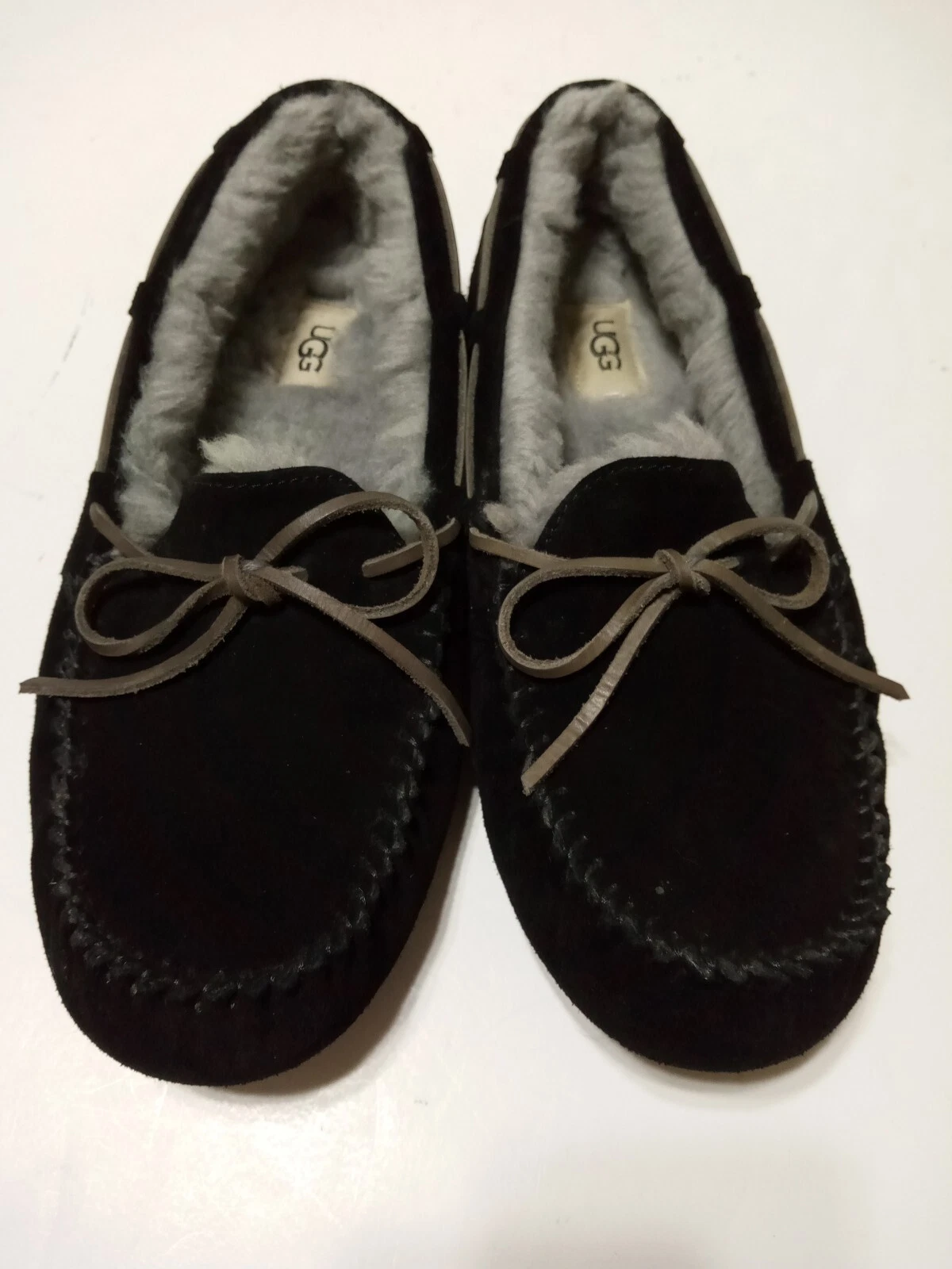 Mocassino UGG Olson nero scamosciato pelliccia di pecora mocassino ciabatte scarpe uomo taglia 10