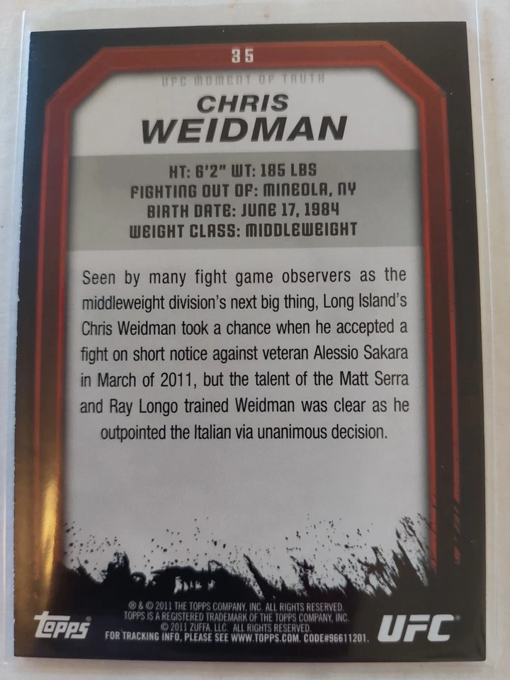 Chris Weidman #35 2011 Topps UFC Moment of Truth Gold Parallel - Image 2 of 2