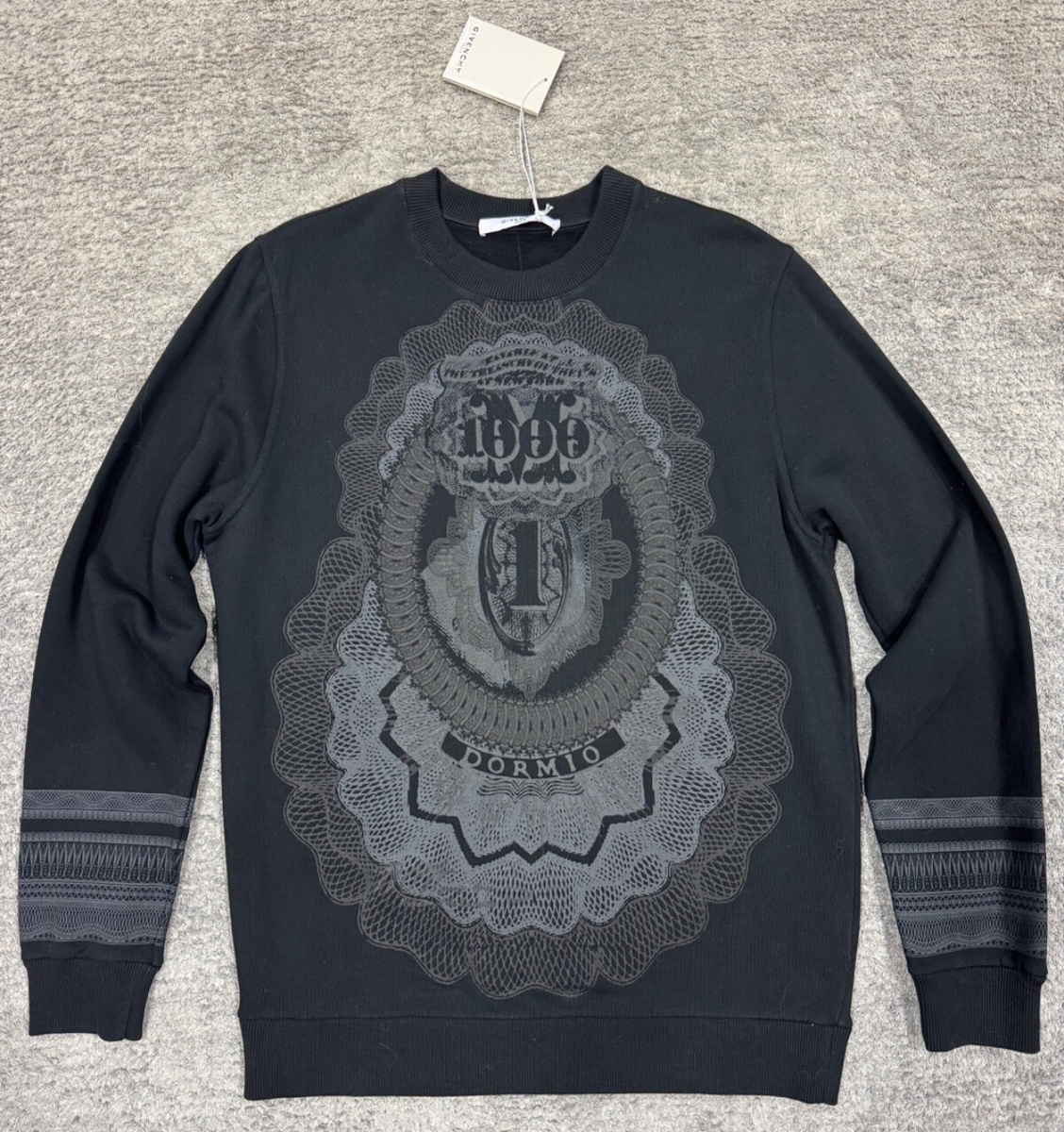Givenchy Riccardo Tisci SS 2017 1000 Bill Dormio Black Crewneck