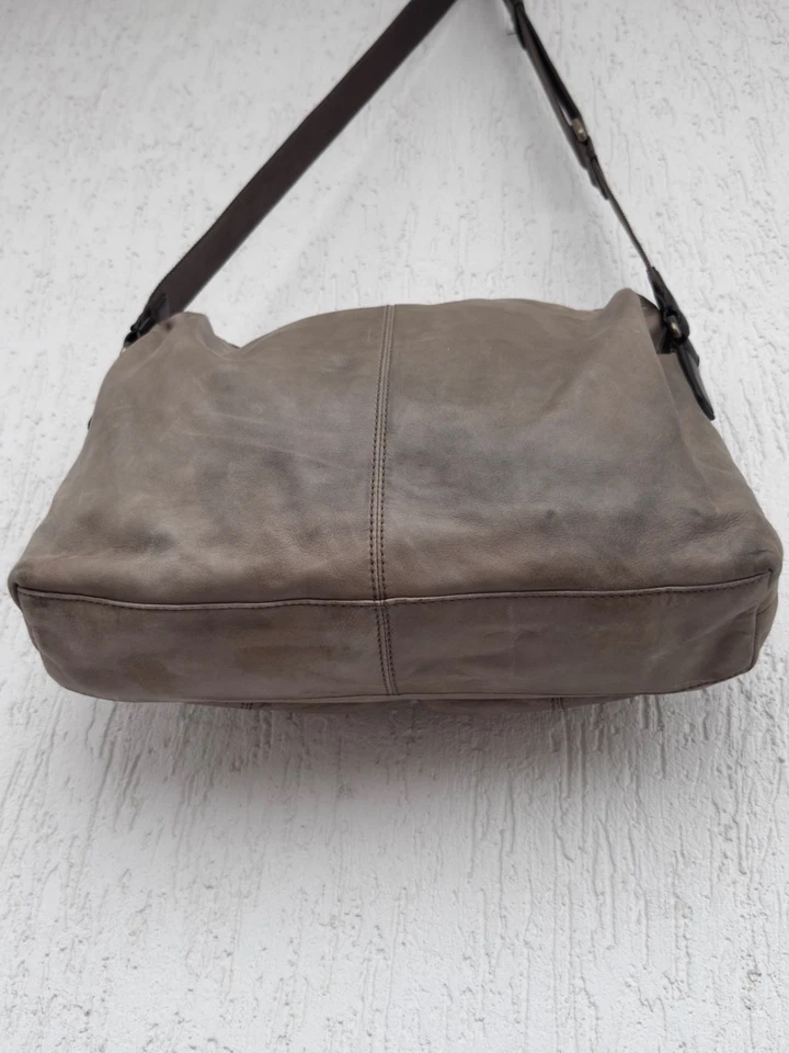 Vintage Hugo Boss Leather Briefcase Messenger Crossbody Bag - Image 4 of 4