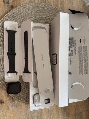 Apple Watch Series 7   Space Black Titanium   sehr guter Zustand