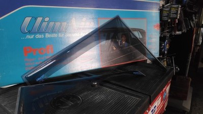 Nos rare wind deflectors ClimAir Datsun  Nissan Tourvan-urvan