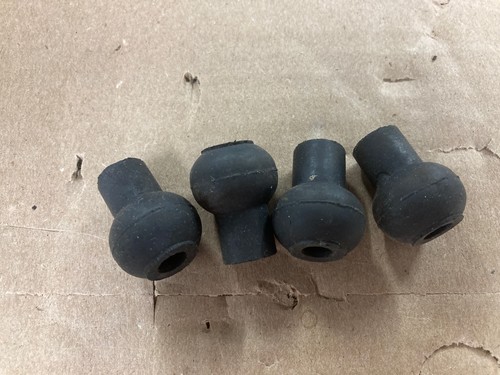4 Original Thorens TD124 Mushroom Shock Grommets
