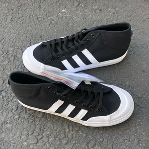 adidas matchcourt j