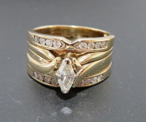 14K YG MARQUISE DIAMOND BRIDAL SET 0.45 tcw SZ 7 8.46 grams (A16600)