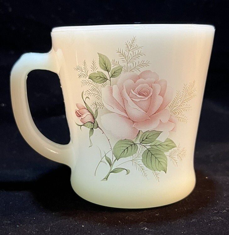3" ANCHOR HOCKING Fire King With Cabbage Rose Design On Milk Glass Coffee Mug