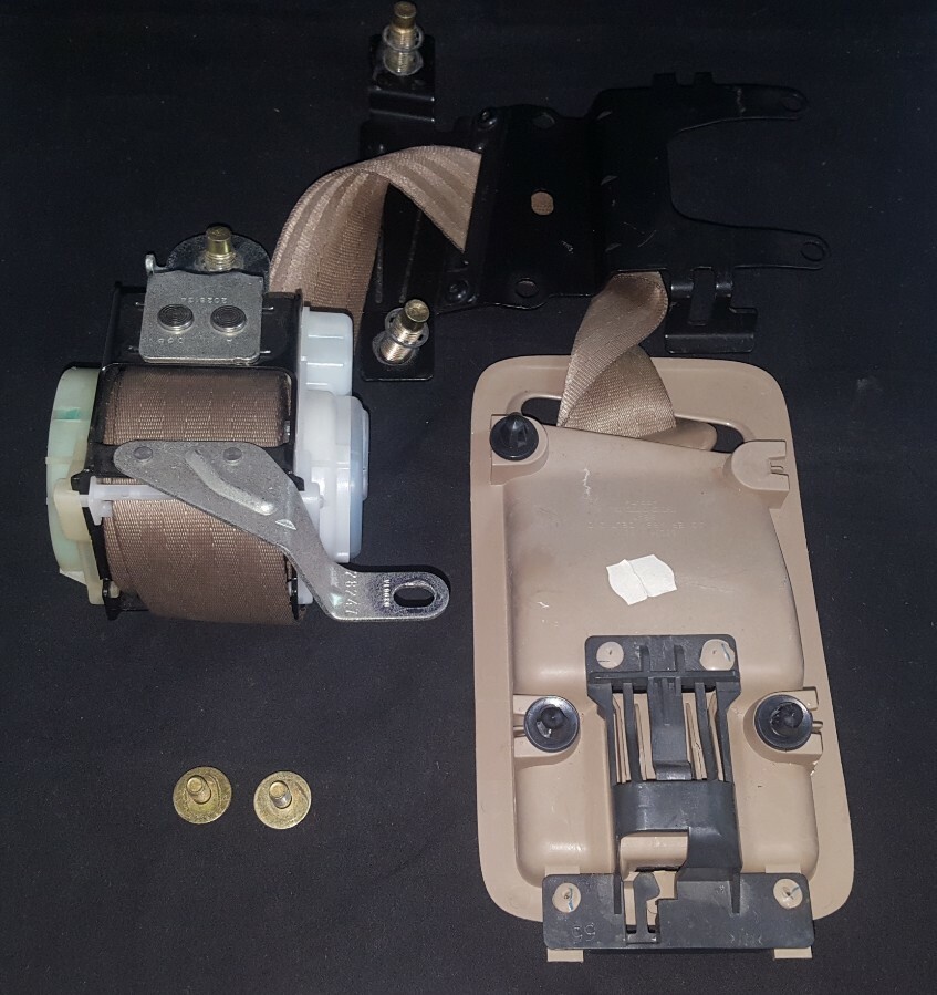 TAN 2ND ROW CENTER ROOF SEAT BELT HONDA PILOT 03 04 05 OEM MIDDLE