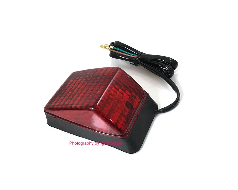 OE type Taillight assembly for 81 82 83 Honda XR200R XR250R XR500R - Image 4 of 4