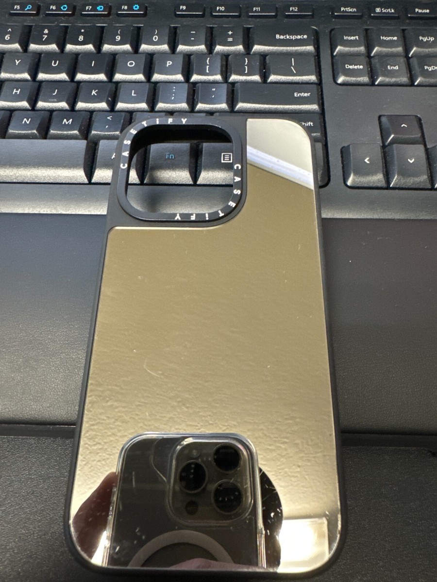 CASETiFY iPhone15proMAX レザーケース　MagSafe Amazon.com: CASETiFY Pebbled Case for iPhone 15 Pro
