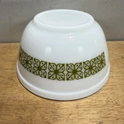 Pyrex Autumn Floral (Verde) 402 Mixing Bowl Nesting 1.5Qt Green White Vintage