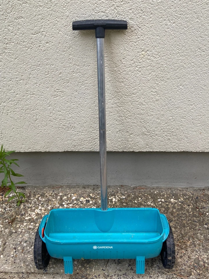 Gardena-Streuwagen (Manuell)