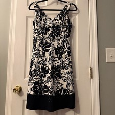 Chaps Black and White Sleeveless V-Neck Midi Dress Womens Size 4