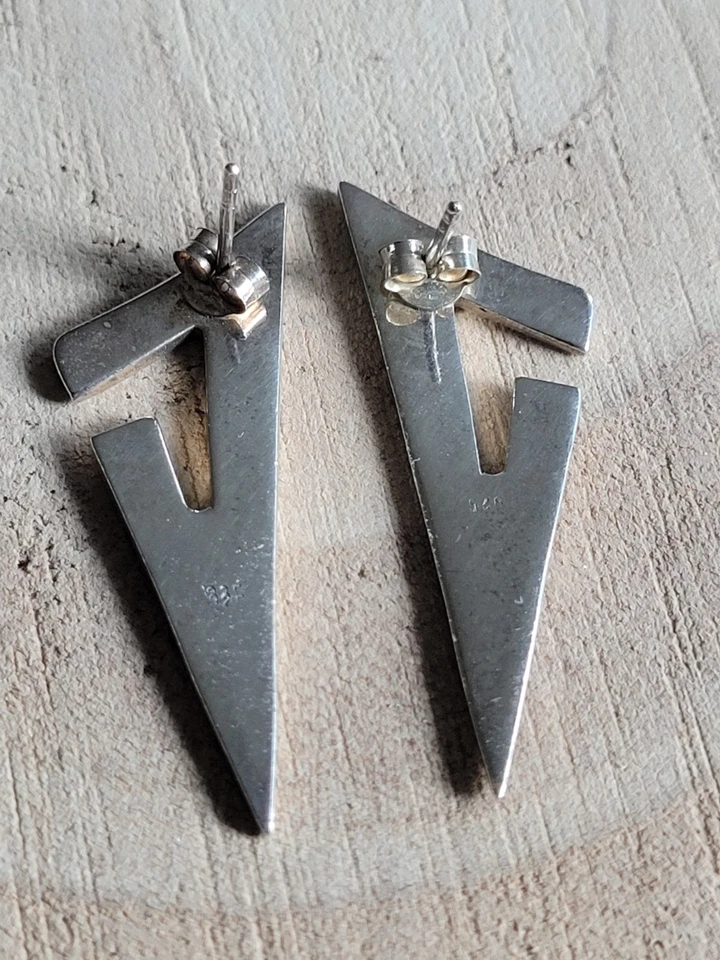 PAR DE PENDIENTES MODERNISTAS DE PLATA DE LEY MACIZA Foto 2 de 3