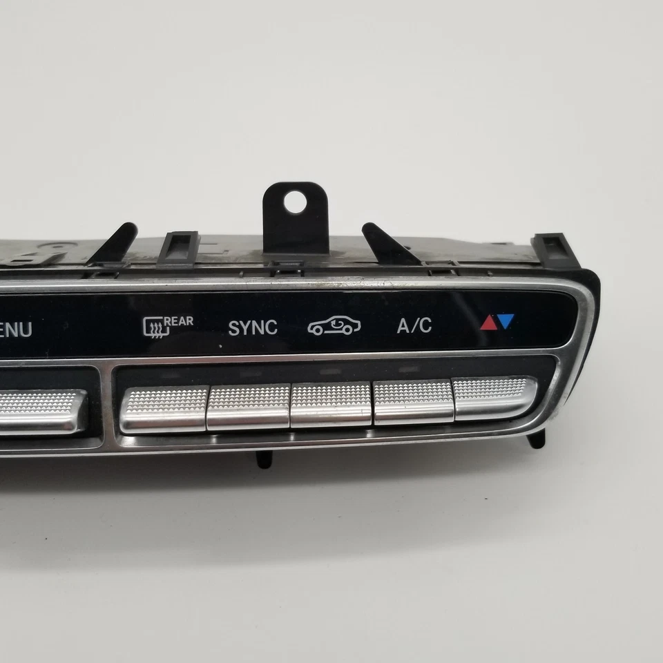 2016 - 2022 Fits Mercedes GLC300 Ac Heater Climate Control Unit A2059054215 - Image 4 of 4