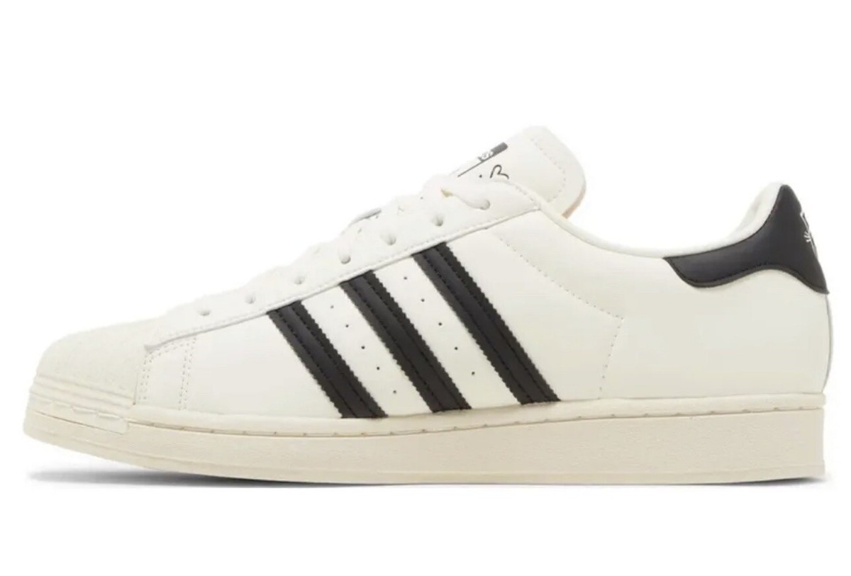 関税込★adidas★adidas x ANDRE SARAIVA★スニーカー★22-29cm adidas André Saraiva x Forum Low The World Needs Love for