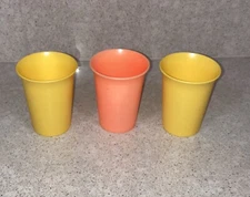 Vintage Tupperware 7 oz Nesting Bell Tumbler Cups #109 - Lot of 3
