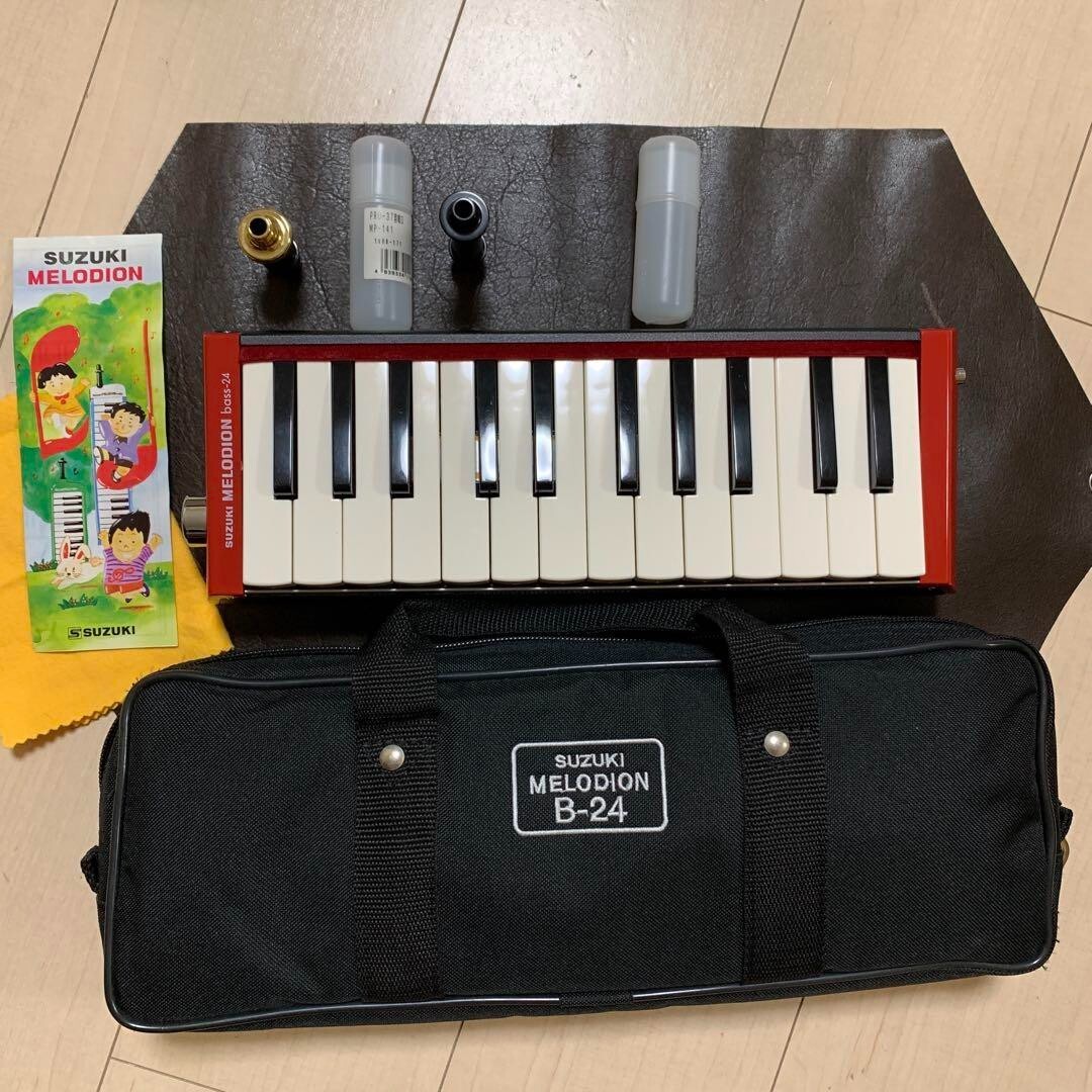 SUZUKI MELODIAN bass-24 24鍵盤 Amazon.com: Suzuki B-24 Bass