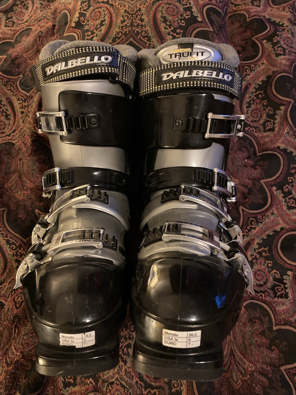 SALOMON DALBELLO INNOVEX TRUFIT SPORT TAGLIA USA 9 LEGGERE BENE