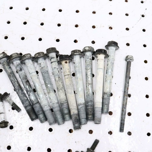 2006 ARCTIC CAT CROSSFIRE 700 MOTOR ENGINE CASES CASE BOLTS FASTENERS 3006-488 - Picture 3 of 9