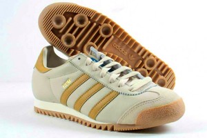 adidas rom 11