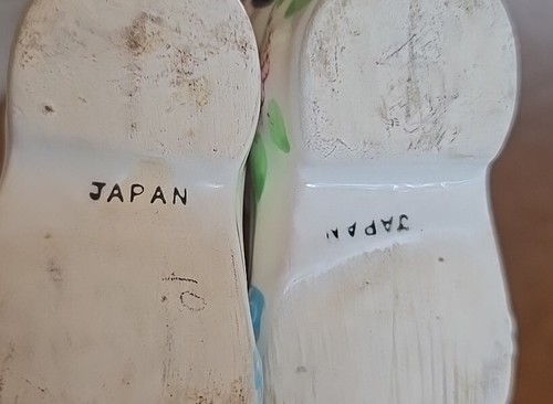 Vintage Ceramic Pair Of Baby Booties Made In Japan - Picture 5 of 8