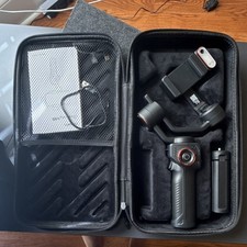 hohem iSteady M6 Motorized Gimbal Stabilizer for Smartphone Camera with Case