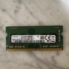 Samsung 8GB (1x8GB) 2400MHz 260-pin SODIMM GDDR4 RAM Memory