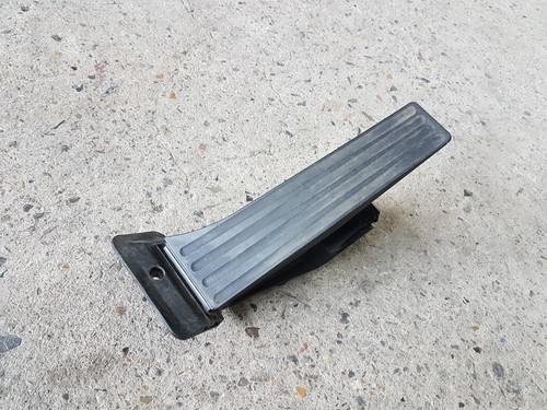 BMW 3er E90 E91 E92 LCI Gaspedal Fahrpedalmodul Schaltgetriebe 6789999