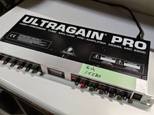 BEHRINGER MIC2200 Vacuum Tube Mic Preamp