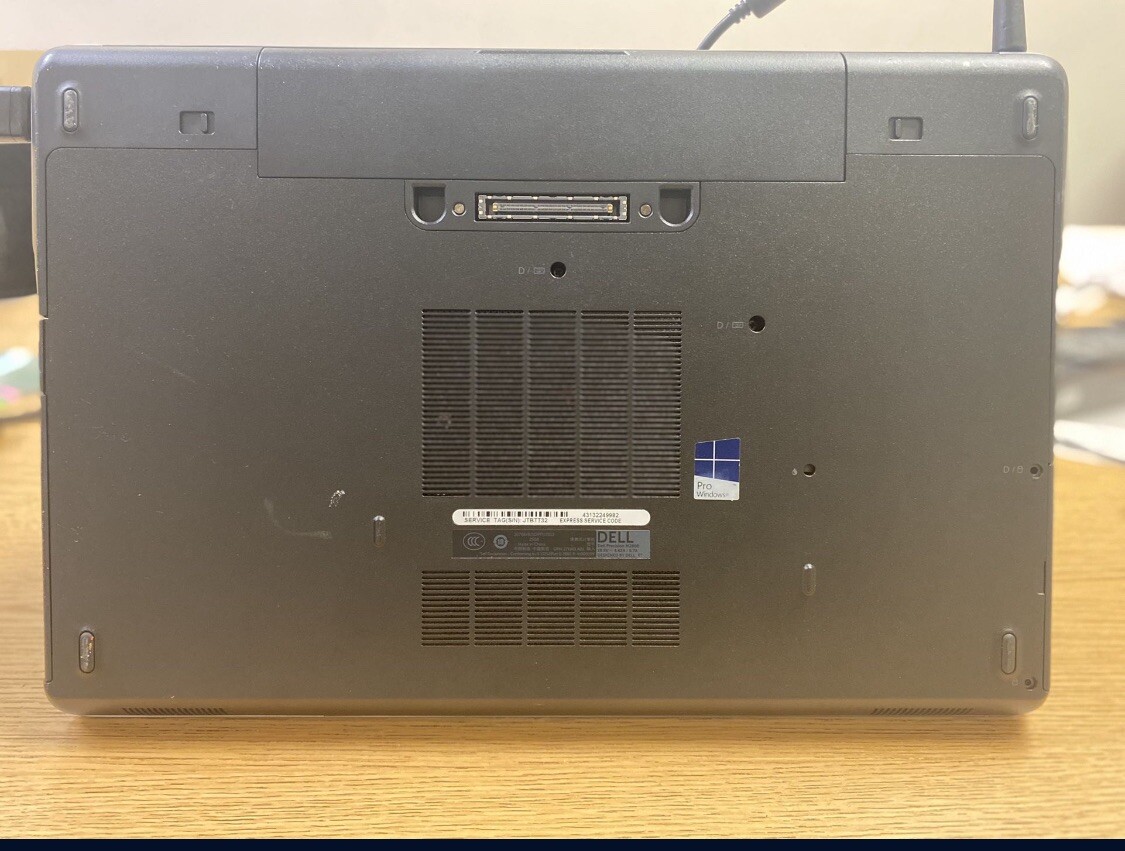 Dell Precision M2800 Reconditionné, I5-4210M 2.6GHz, 8Go RAM, 500Go HDD, Win10 Pro