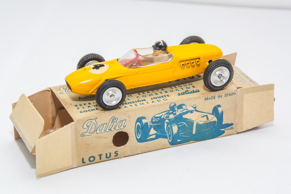 Solido - Lot de 7 voitures , dont Simca 1100, Ford, état d'usage