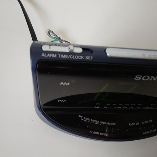 Sony Dream Machine ICF-C492 Blue Radio Alarm Clock-Corded-Tested Works - Picture 4 of 15