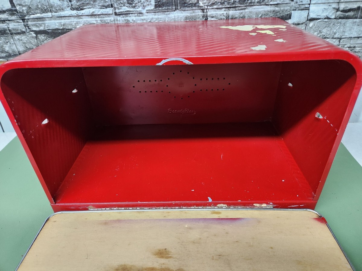 Vintage MID-CENTURY Metal Red BEAUTY BREAD BOX by Lincoln - Pie