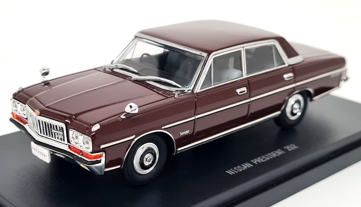 Ebbro 1/43 Nissan President 252 Sovereign V8E Brown 1977