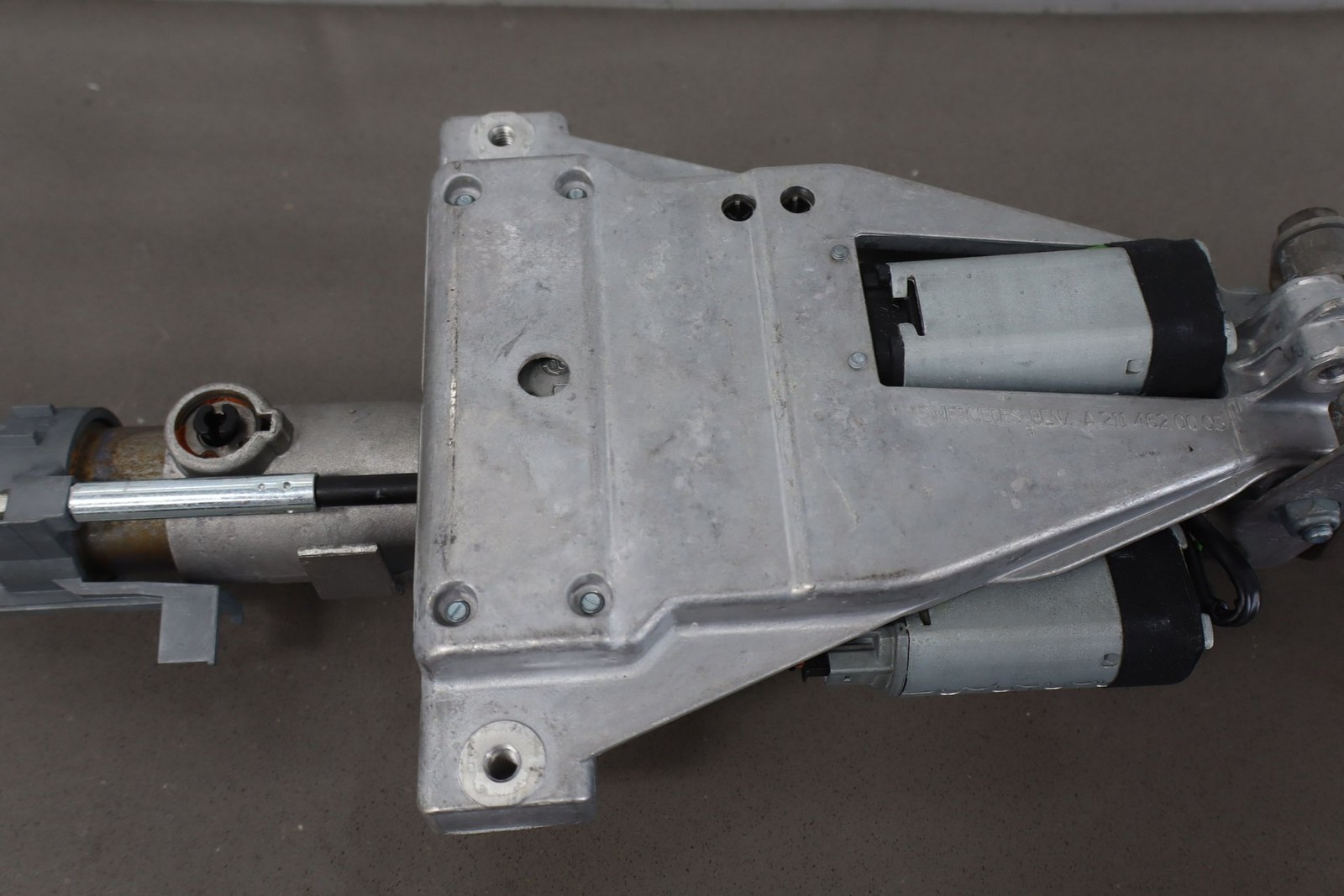 Maybach 57 2007 Steering column