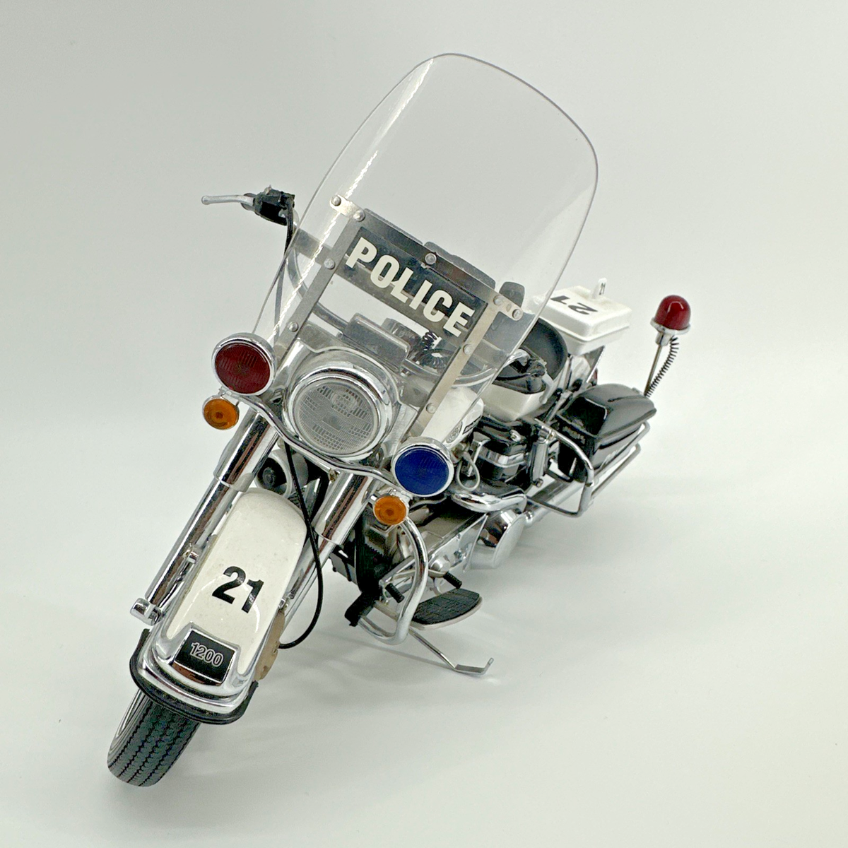 Vintage Franklin Mint Harley Panhead Police Motorcycle 1:10