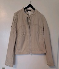 Marccain Damen Jacke,Gr. N6,Beige hinten mit 1  schwarzen Streifen